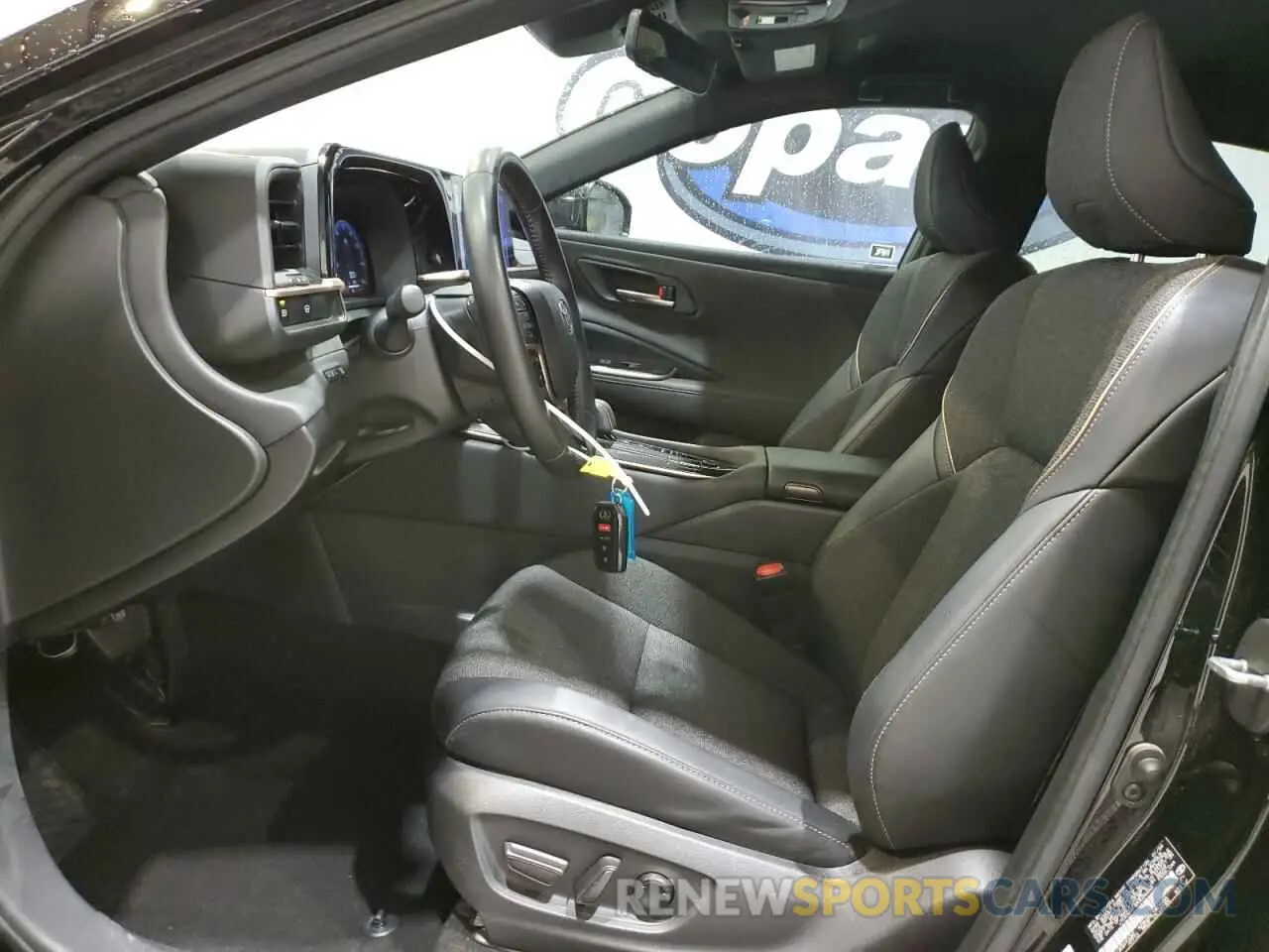 7 Фотография поврежденного автомобиля JTDAAAAF6R3026463 TOYOTA CROWN XLE 2024