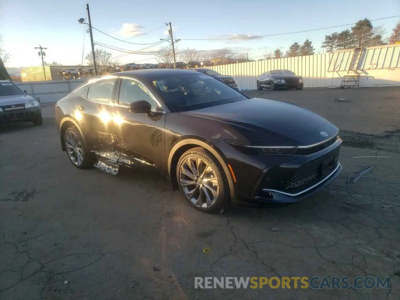 4 Photograph of a damaged car JTDAAAAF5S3032521 TOYOTA CROWN XLE 2025