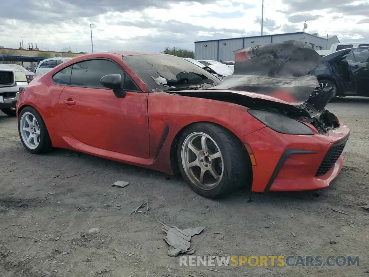4 Фотография поврежденного автомобиля JF1ZNBB17P9756348 TOYOTA GR 86 2023