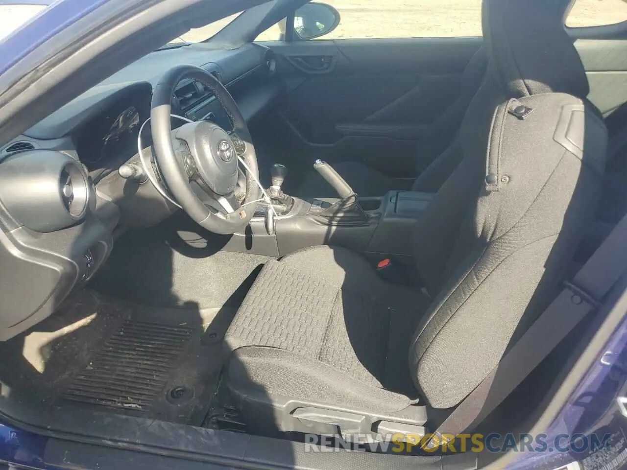 7 Photograph of a damaged car JF1ZNBC16P8766289 TOYOTA GR 86 2023