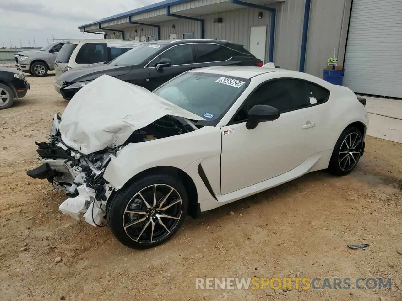 1 Photograph of a damaged car JF1ZNBB12R9755286 TOYOTA GR 86 2024