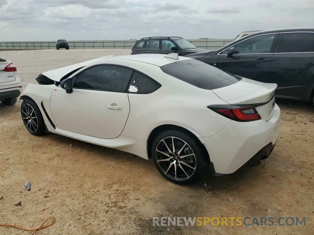 2 Photograph of a damaged car JF1ZNBB12R9755286 TOYOTA GR 86 2024