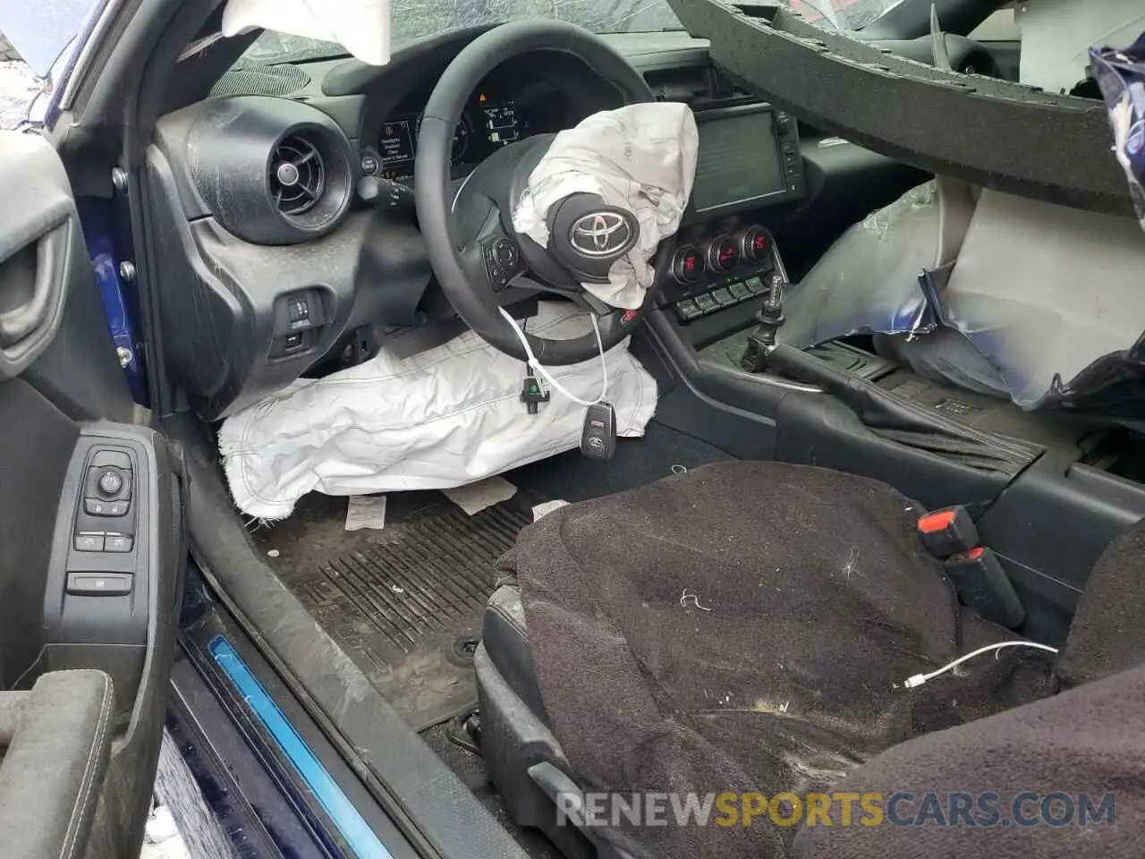 8 Фотография поврежденного автомобиля JF1ZNBE12P9751456 TOYOTA GR 86 PREM 2023
