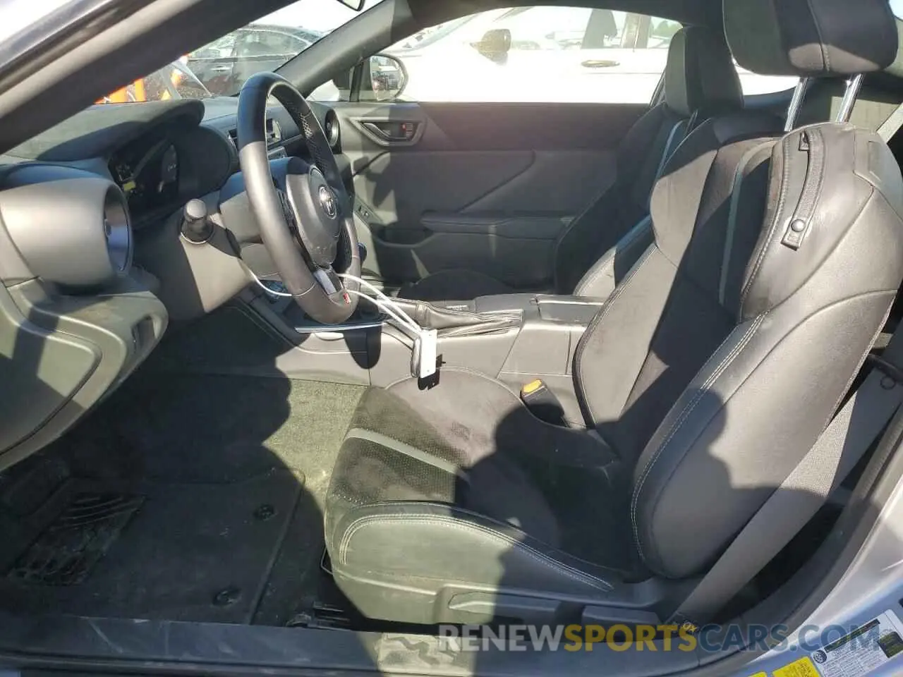 7 Photograph of a damaged car JF1ZNBE17P9752912 TOYOTA GR 86 PREM 2023