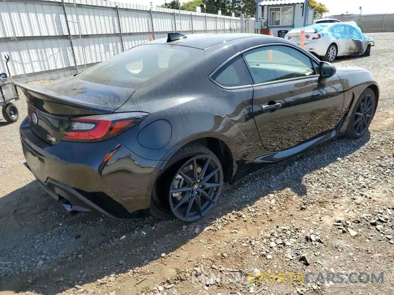 3 Photograph of a damaged car JF1ZNBE18P9765667 TOYOTA GR 86 PREM 2023