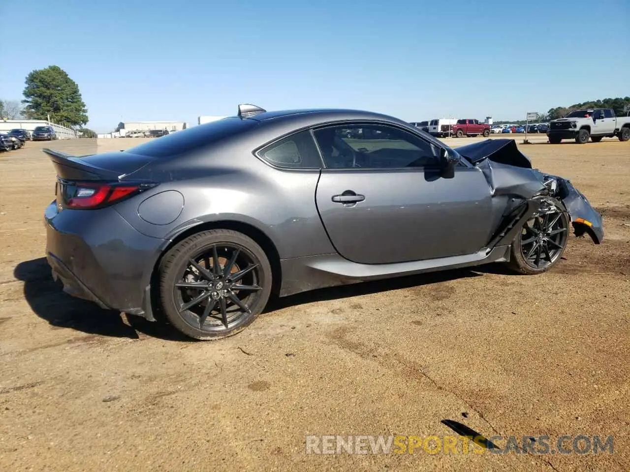 3 Фотография поврежденного автомобиля JF1ZNBF13P8766827 TOYOTA GR 86 PREM 2023