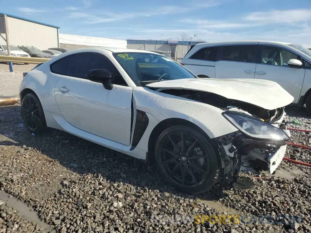 4 Photograph of a damaged car JF1ZNBE13R9757138 TOYOTA GR 86 PREM 2024
