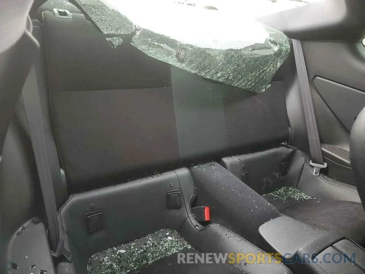 10 Photograph of a damaged car JF1ZNBE14R8755632 TOYOTA GR 86 PREM 2024