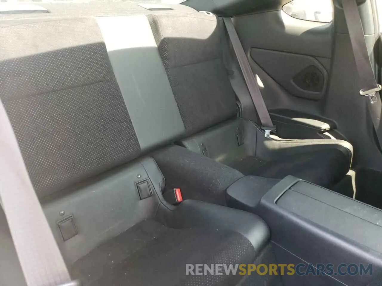 10 Фотография поврежденного автомобиля JF1ZNBE15R9756816 TOYOTA GR 86 PREM 2024