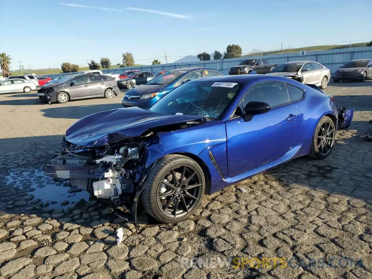 1 Фотография поврежденного автомобиля JF1ZNBE17R8758282 TOYOTA GR 86 PREM 2024