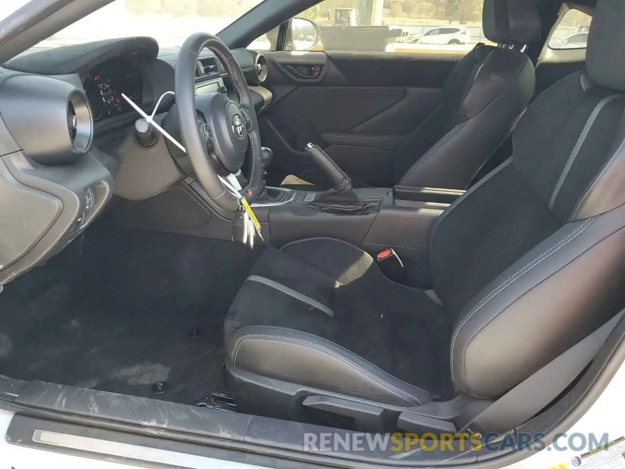 7 Photograph of a damaged car JF1ZNBE17R9752802 TOYOTA GR 86 PREM 2024