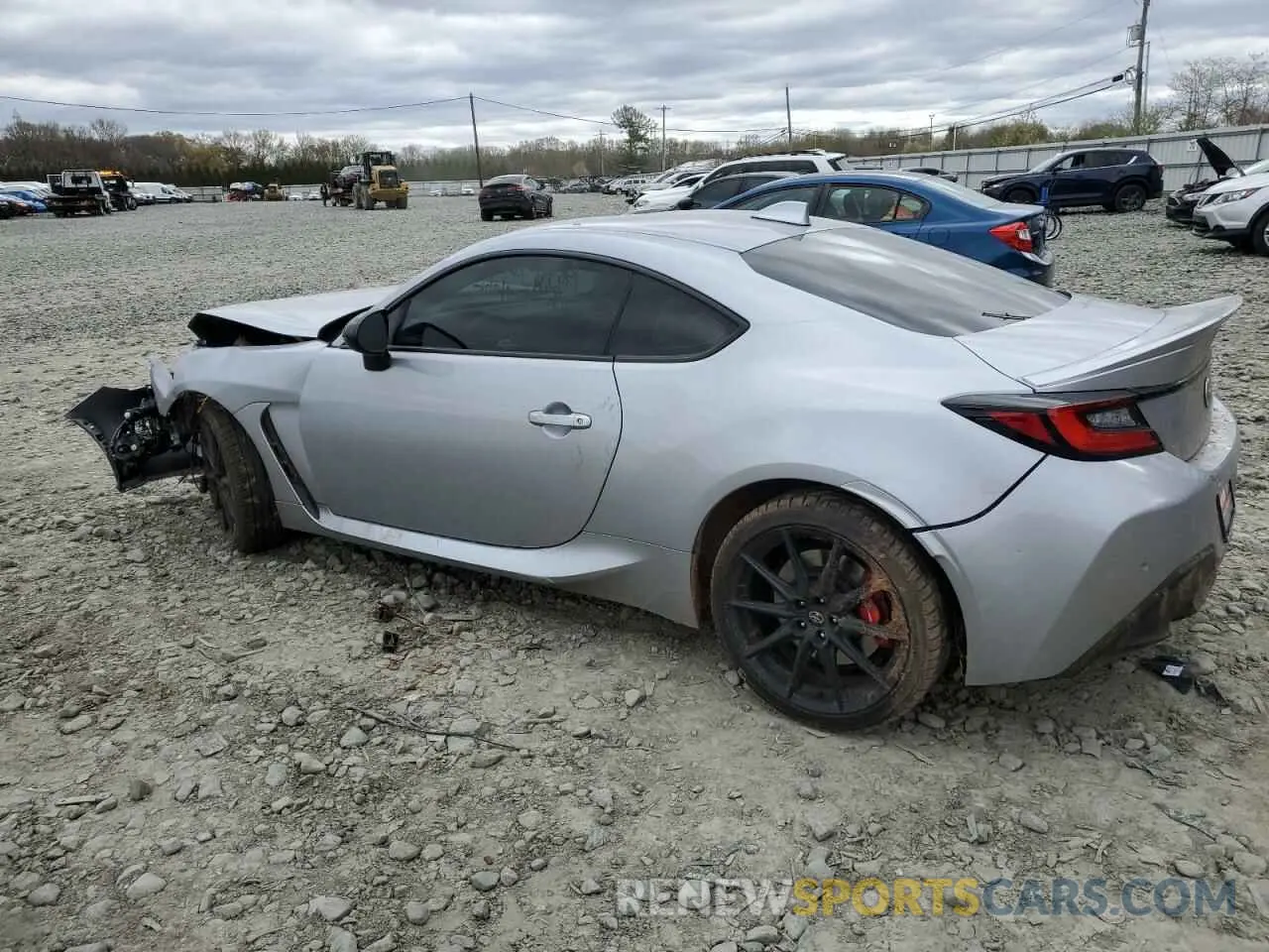 2 Фотография поврежденного автомобиля JF1ZNBE19S8753963 TOYOTA GR 86 PREM 2025