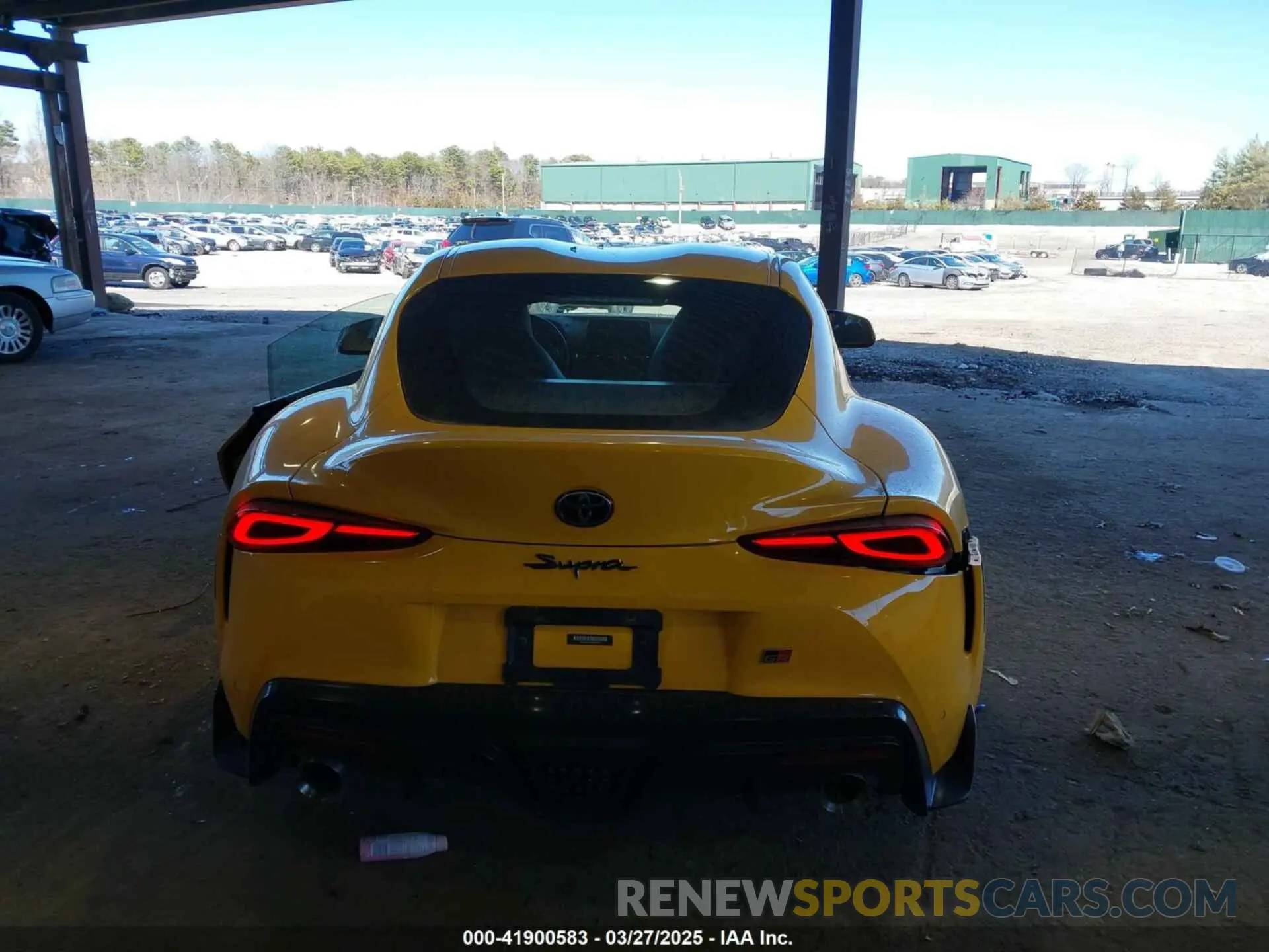 17 Photograph of a damaged car WZ1DB0C03MW042951 TOYOTA GR SUPRA 2021