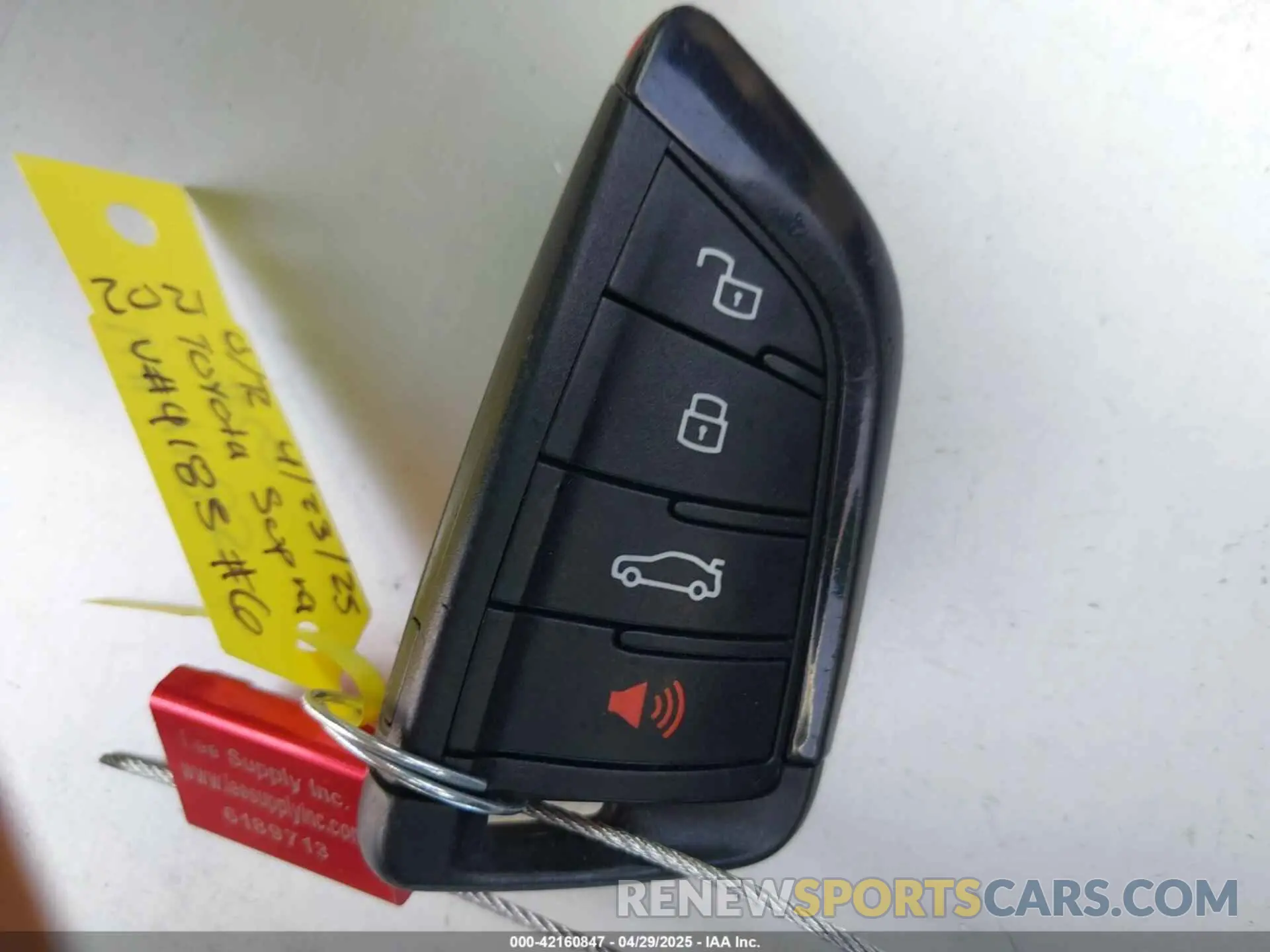 11 Фотография поврежденного автомобиля WZ1DB0C06MW039185 TOYOTA GR SUPRA 2021