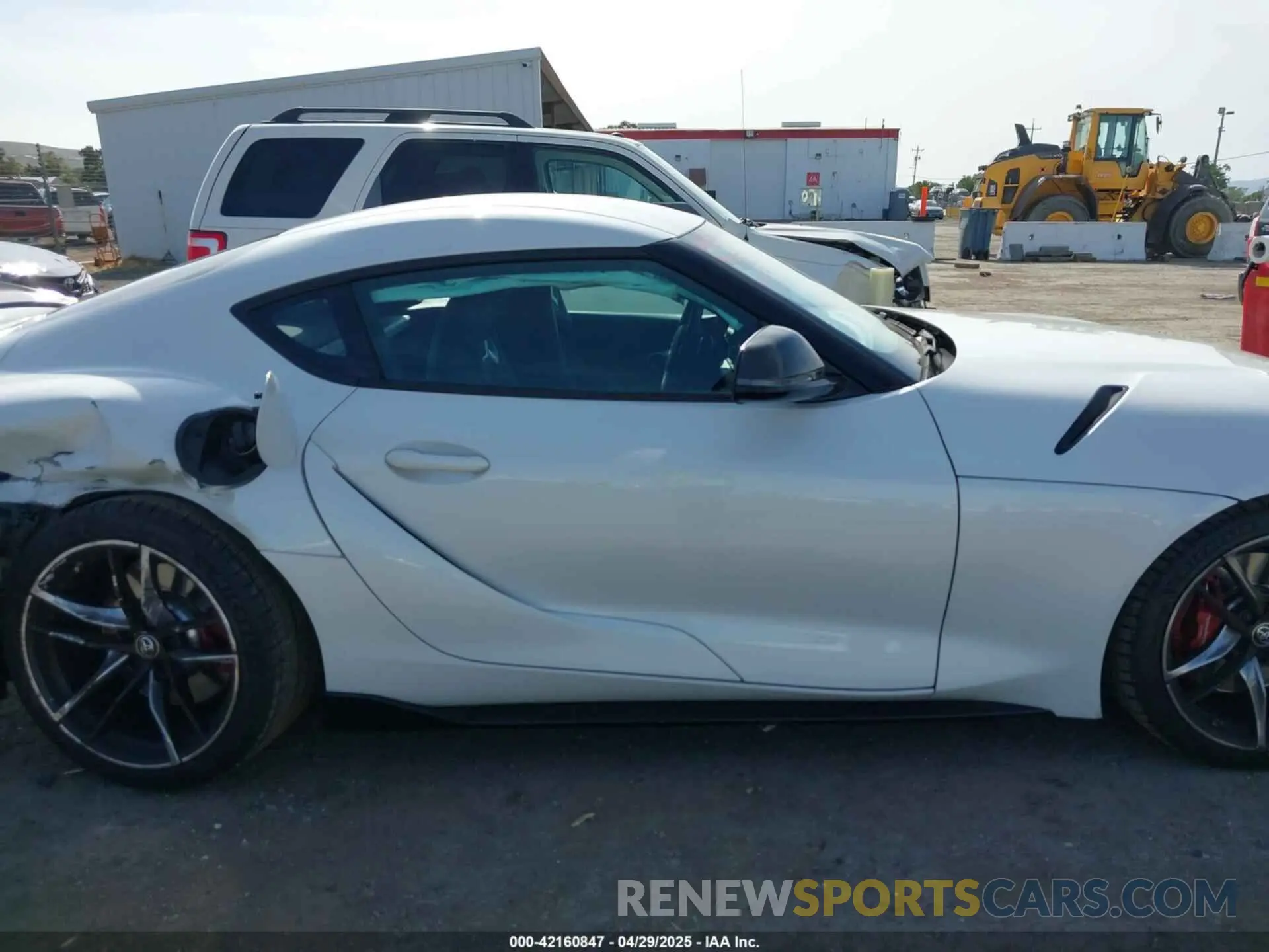 13 Фотография поврежденного автомобиля WZ1DB0C06MW039185 TOYOTA GR SUPRA 2021