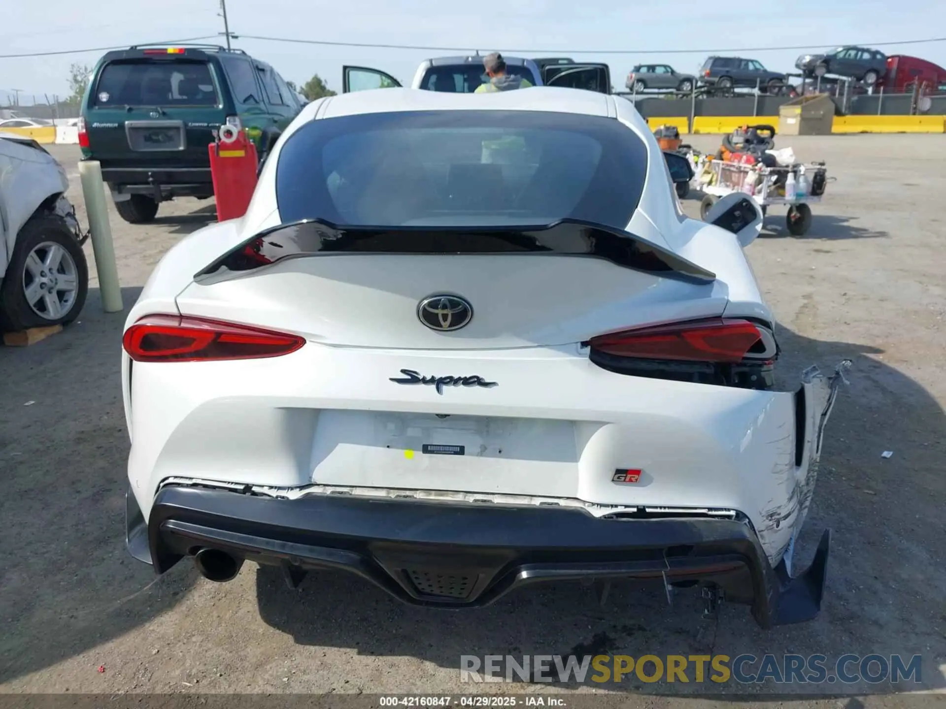 16 Фотография поврежденного автомобиля WZ1DB0C06MW039185 TOYOTA GR SUPRA 2021