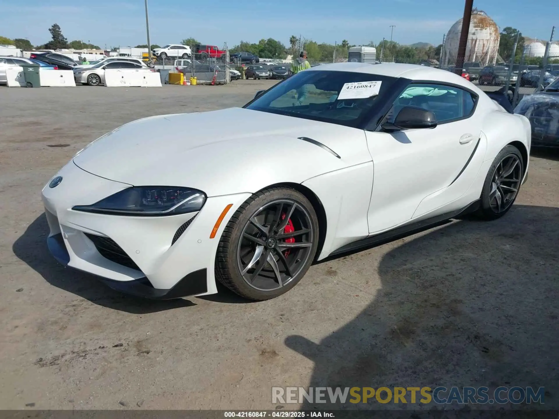 2 Фотография поврежденного автомобиля WZ1DB0C06MW039185 TOYOTA GR SUPRA 2021