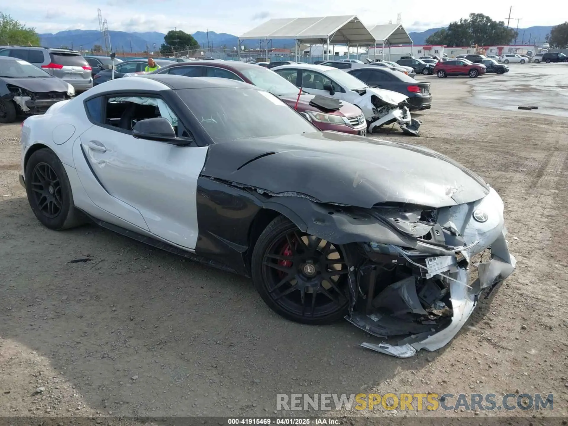 1 Фотография поврежденного автомобиля WZ1DB0C09MW039777 TOYOTA GR SUPRA 2021