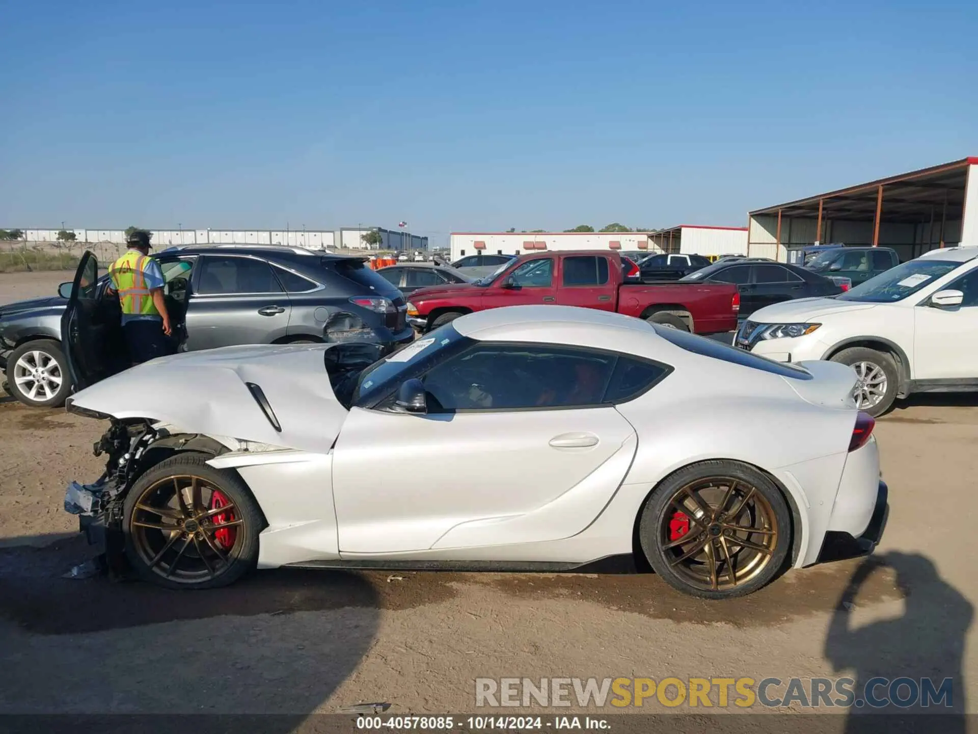 14 Фотография поврежденного автомобиля WZ1DB0C0XNW052068 TOYOTA GR SUPRA 2022