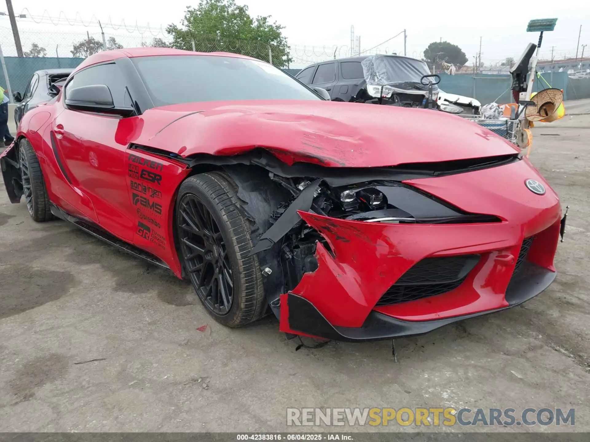 1 Фотография поврежденного автомобиля WZ1DB0G04PW058168 TOYOTA GR SUPRA 2023