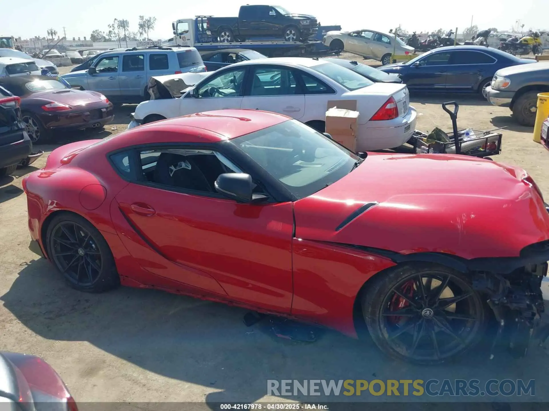 12 Фотография поврежденного автомобиля WZ1DB0G00RW067405 TOYOTA GR SUPRA 2024