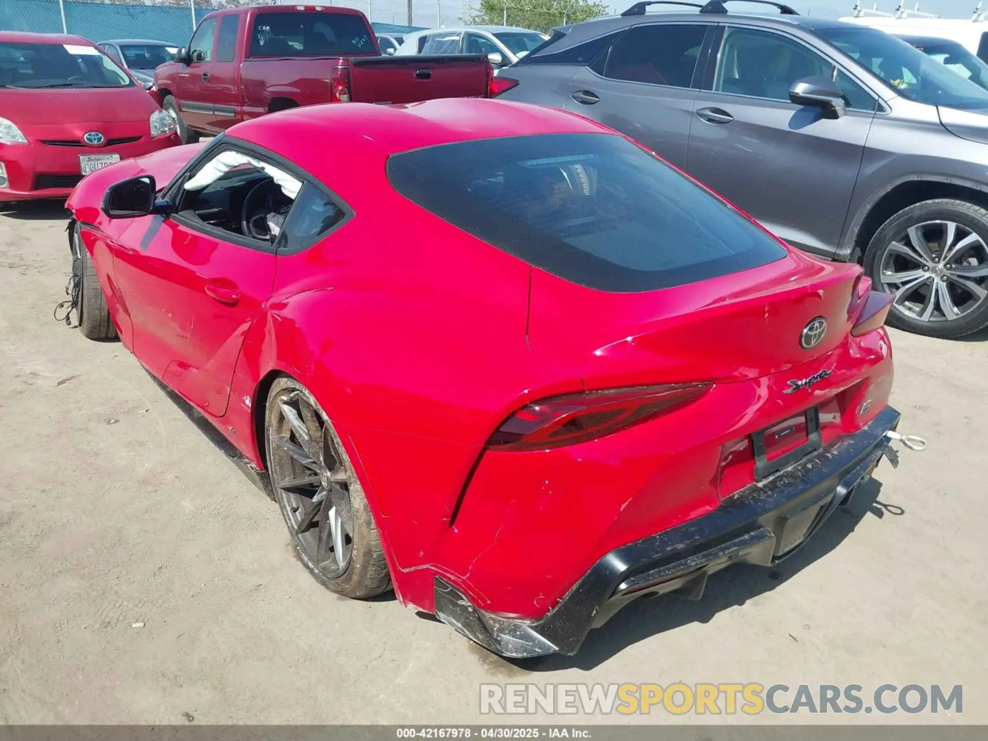 3 Фотография поврежденного автомобиля WZ1DB0G00RW067405 TOYOTA GR SUPRA 2024