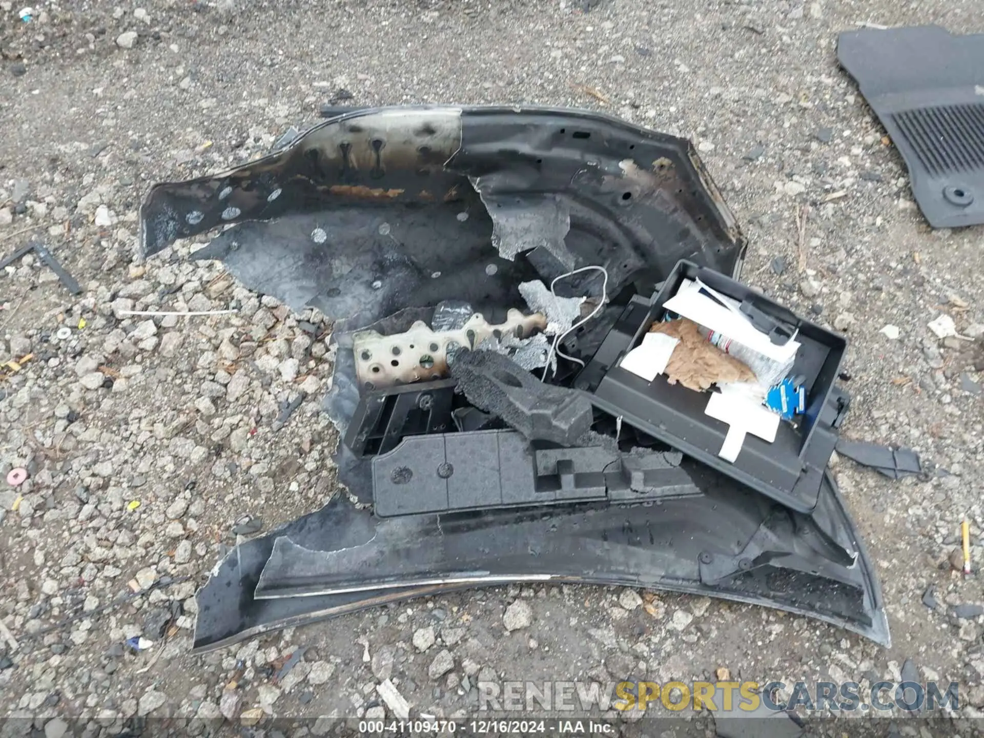 11 Фотография поврежденного автомобиля JF1ZNBC12N8753360 TOYOTA GR86 2022