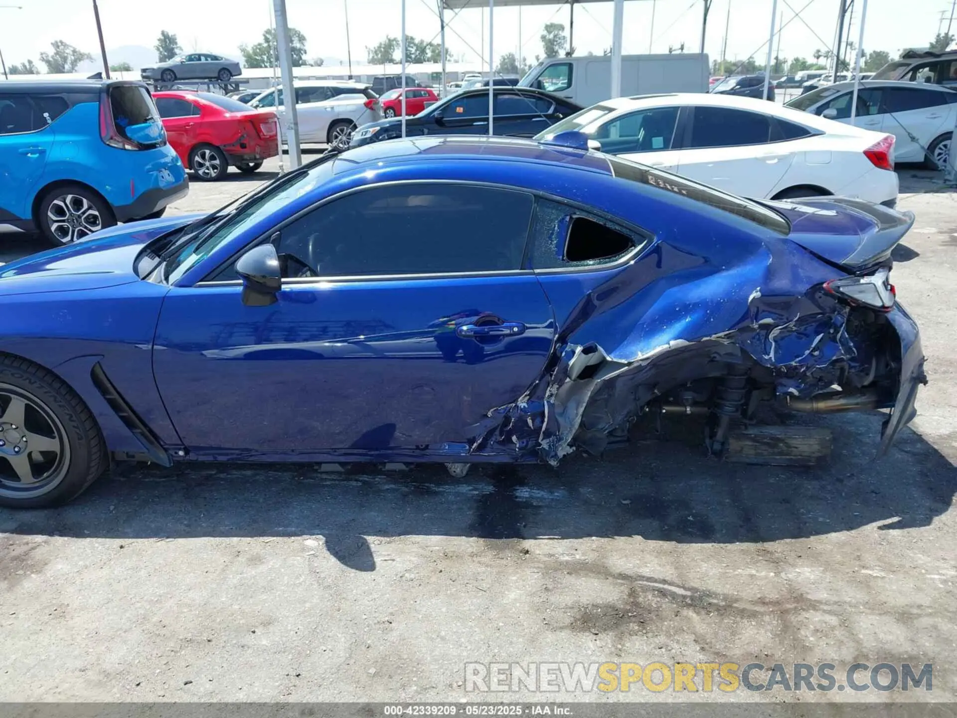 6 Photograph of a damaged car JF1ZNBC13P8758103 TOYOTA GR86 2023