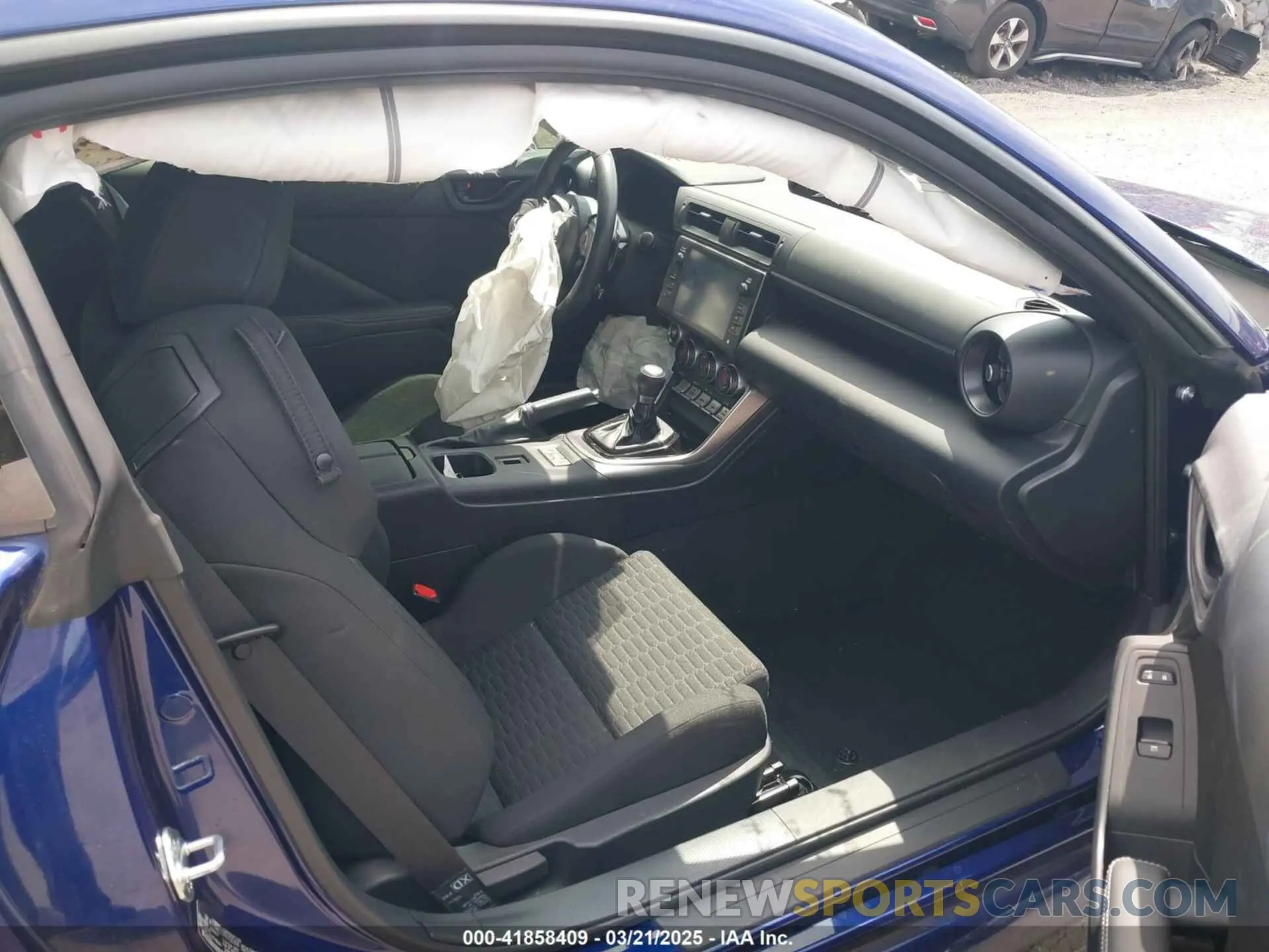 5 Фотография поврежденного автомобиля JF1ZNBC17P8756368 TOYOTA GR86 2023