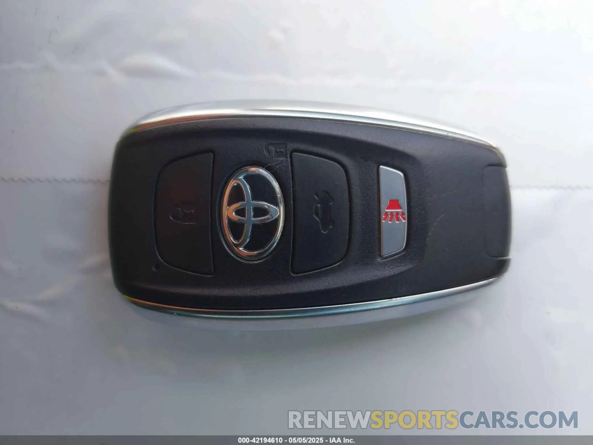 11 Фотография поврежденного автомобиля JF1ZNBE15P9765366 TOYOTA GR86 2023
