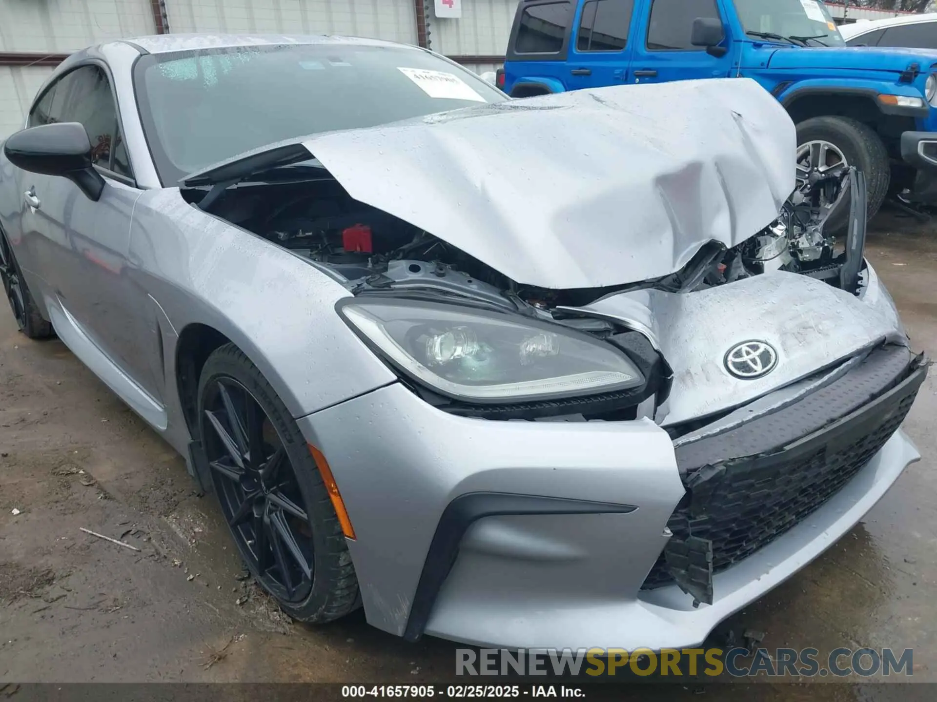 17 Photograph of a damaged car JF1ZNBF14P8766819 TOYOTA GR86 2023