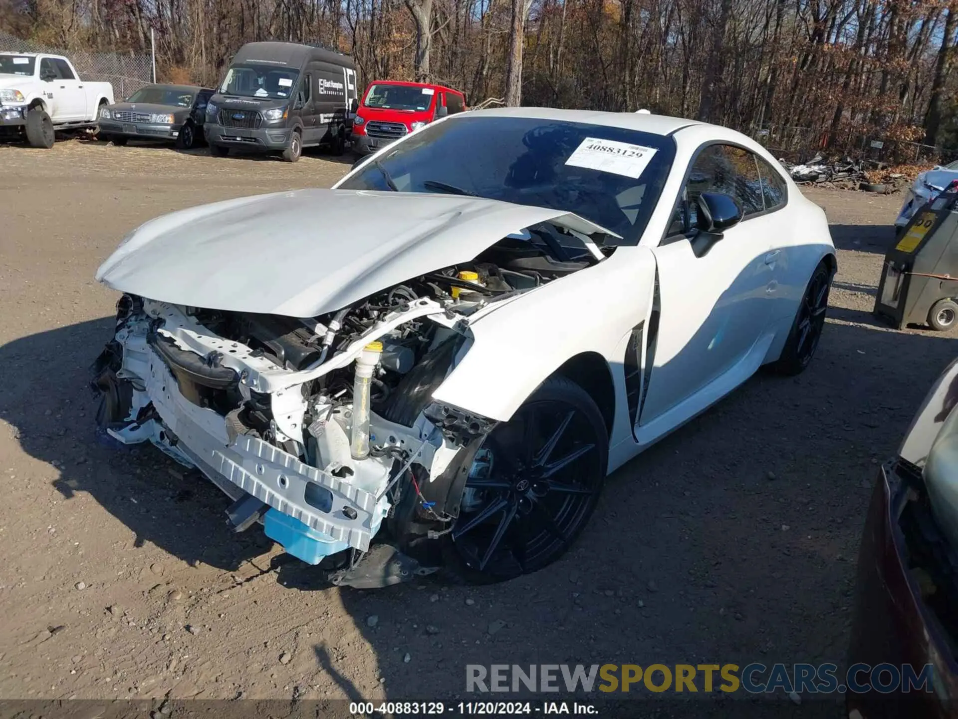 2 Фотография поврежденного автомобиля JF1ZNBF17P8762604 TOYOTA GR86 2023