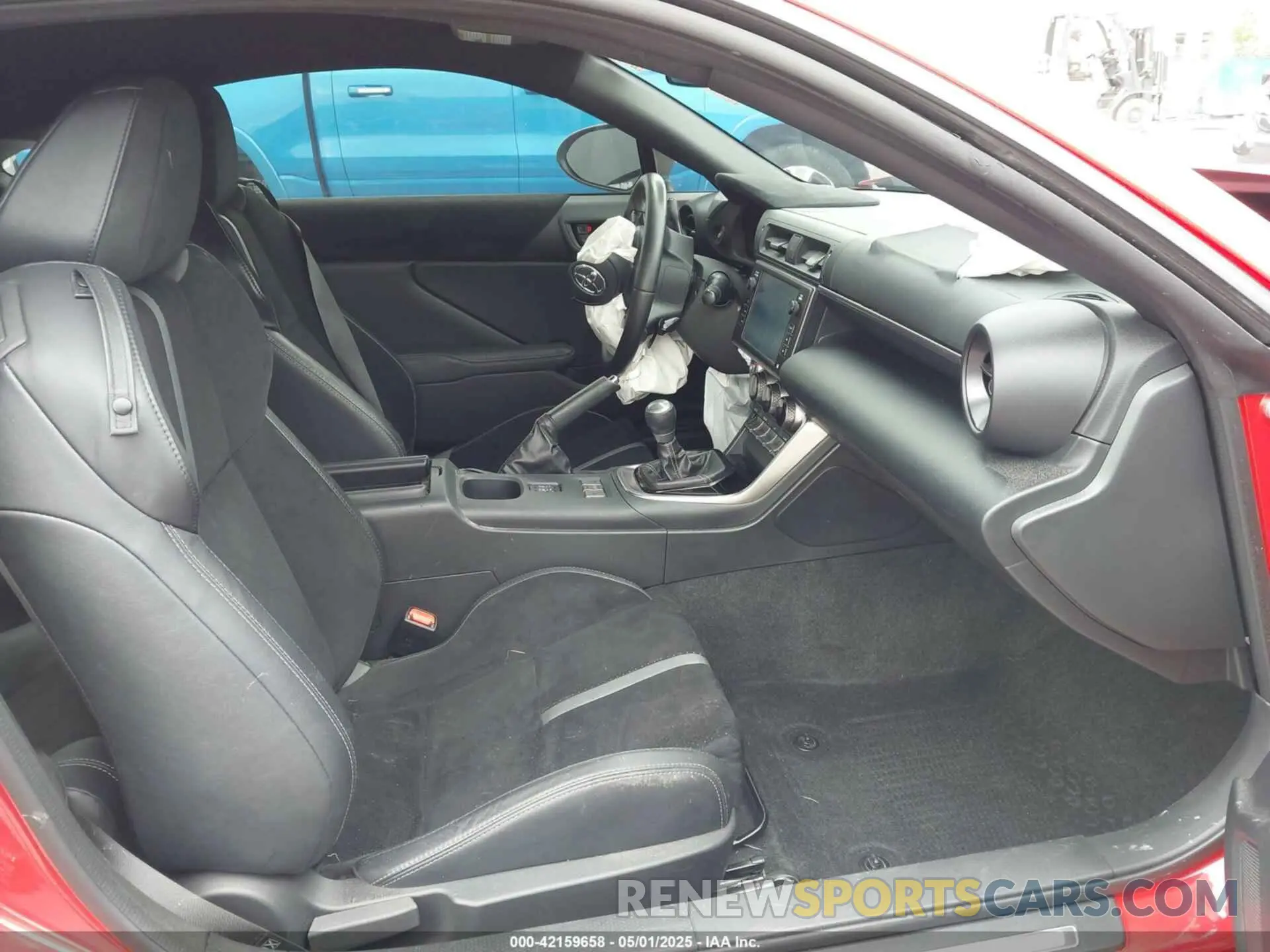 5 Photograph of a damaged car JF1ZNBF17P8765082 TOYOTA GR86 2023