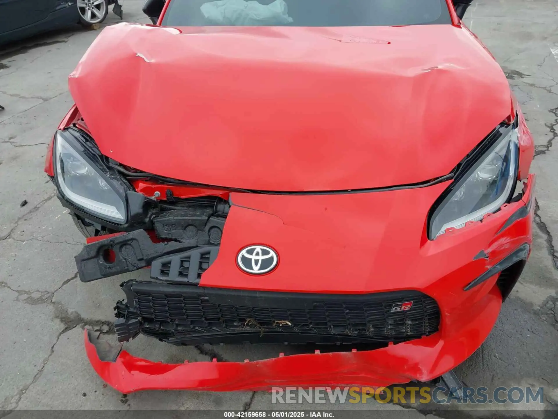 6 Photograph of a damaged car JF1ZNBF17P8765082 TOYOTA GR86 2023