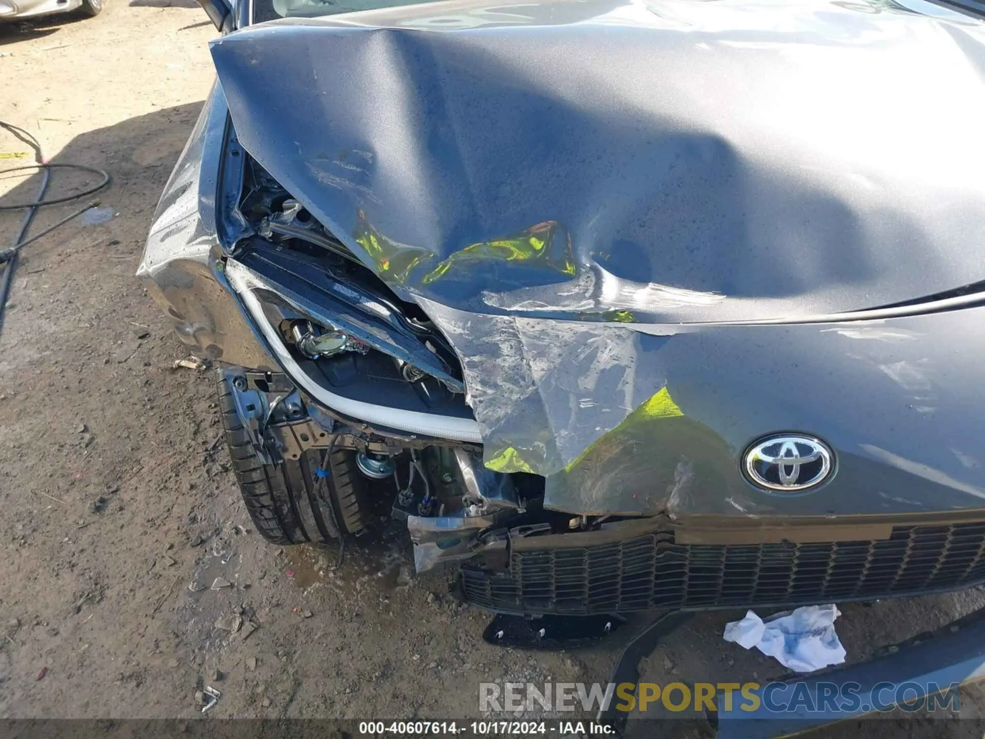 6 Фотография поврежденного автомобиля JF1ZNBE11R9758675 TOYOTA GR86 2024