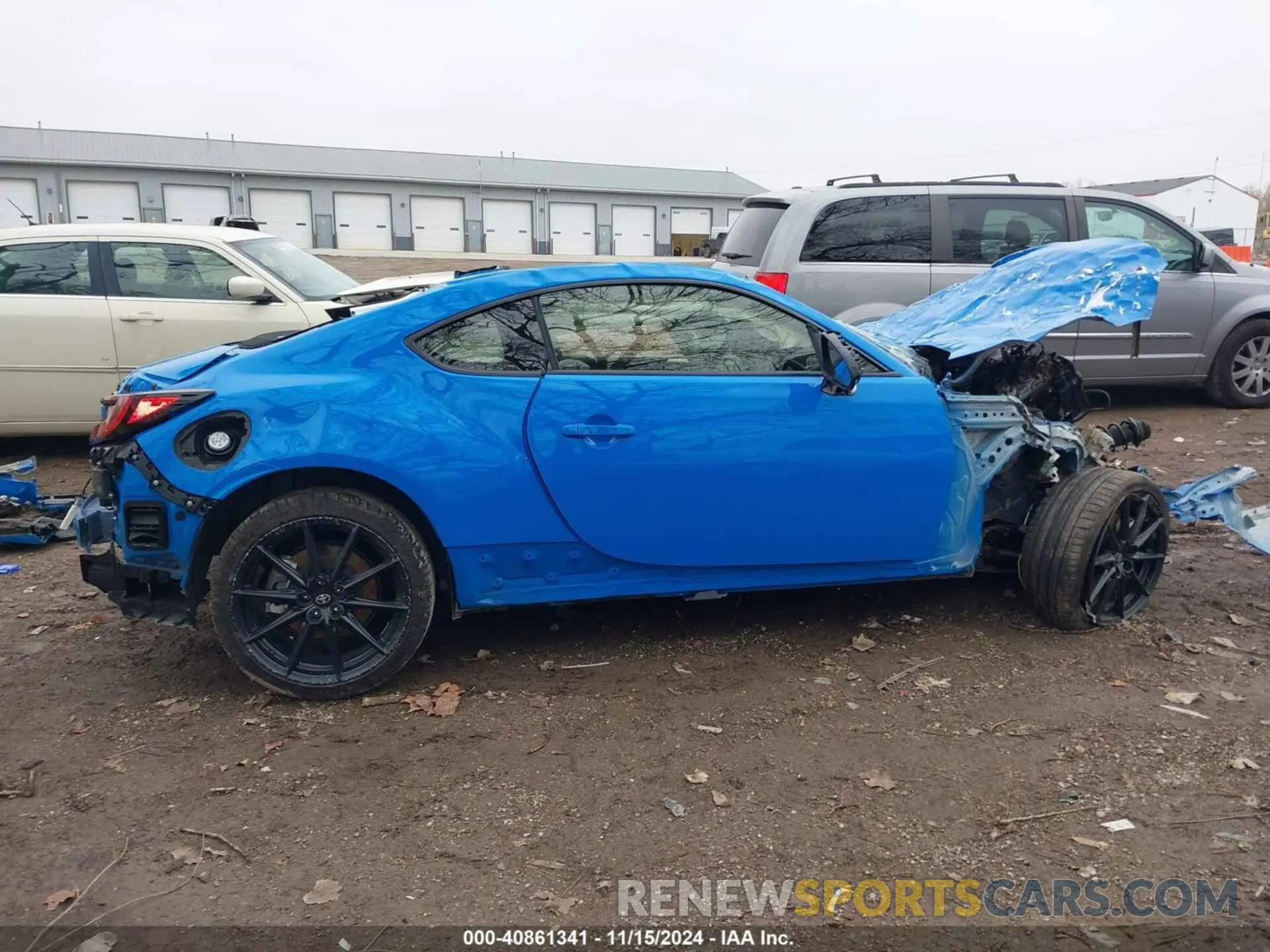 13 Photograph of a damaged car JF1ZNBE17R8756404 TOYOTA GR86 2024