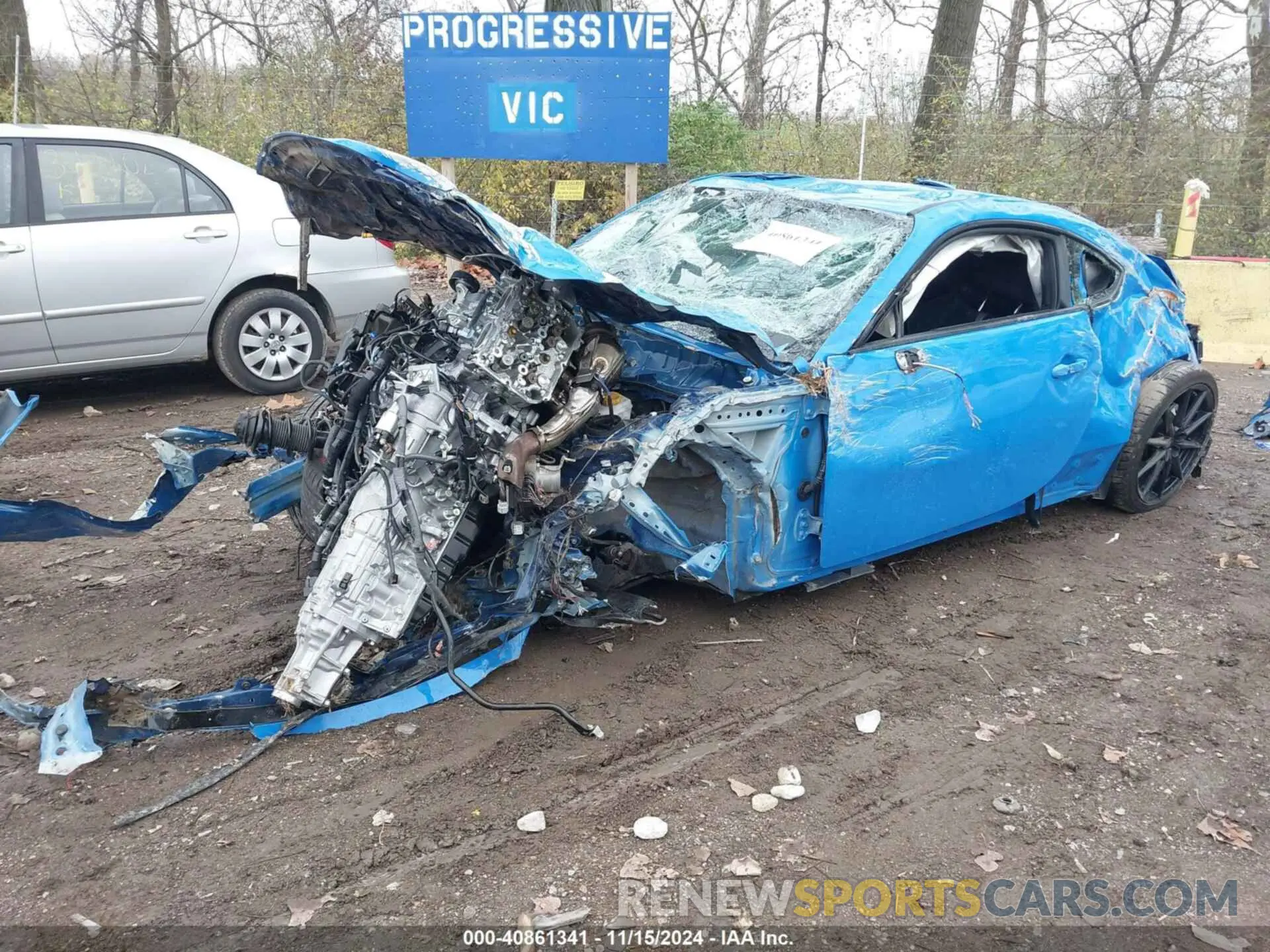 2 Photograph of a damaged car JF1ZNBE17R8756404 TOYOTA GR86 2024