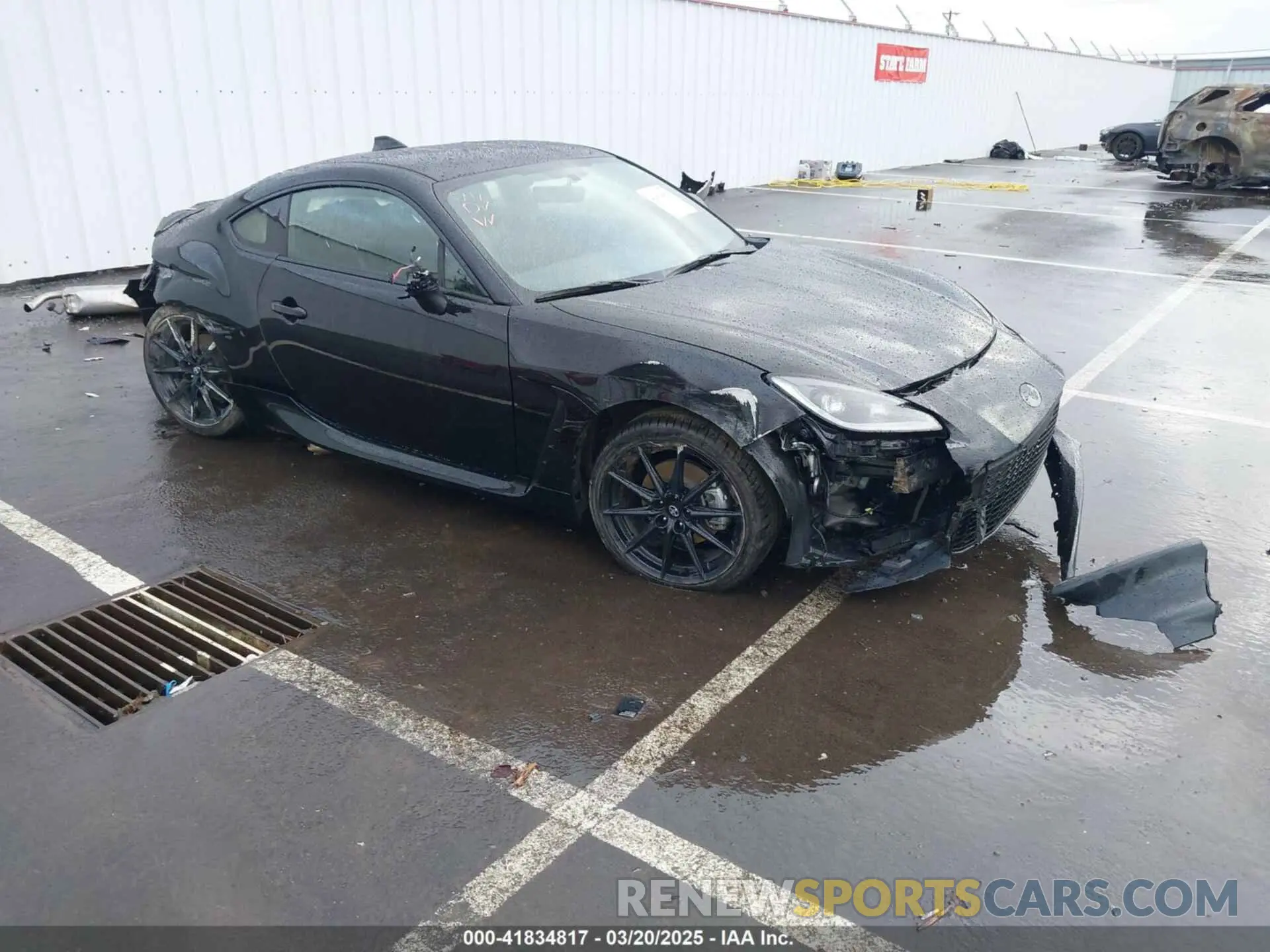 1 Photograph of a damaged car JF1ZNBE11S9752297 TOYOTA GR86 2025