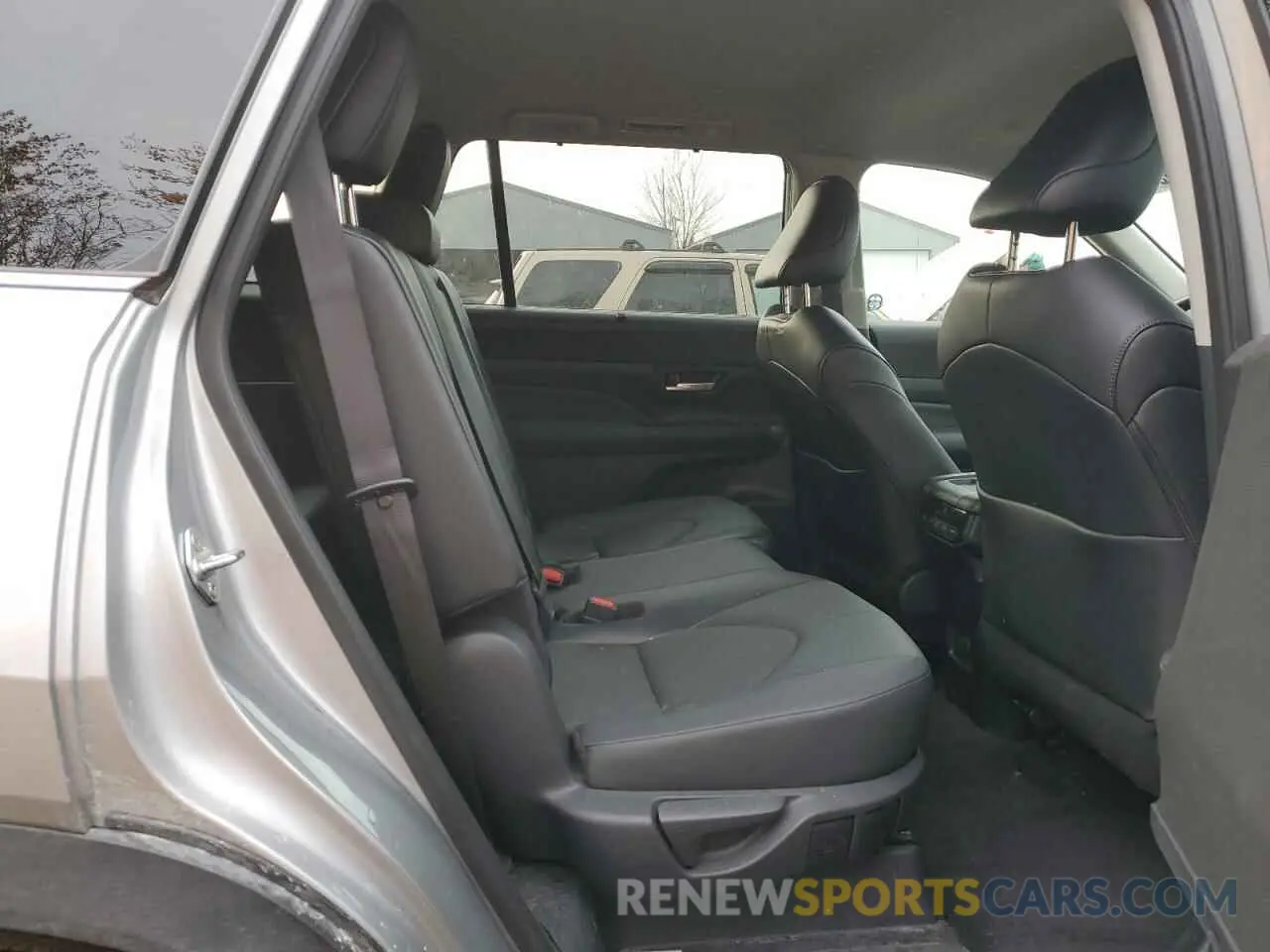 11 Фотография поврежденного автомобиля 5TDAAAB59RS014733 TOYOTA GRAND HIGH 2024