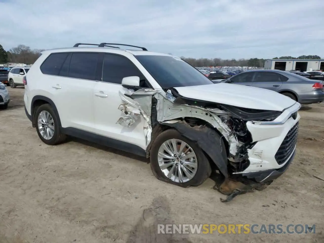 4 Photograph of a damaged car 5TDAAAB59RS035663 TOYOTA GRAND HIGH 2024