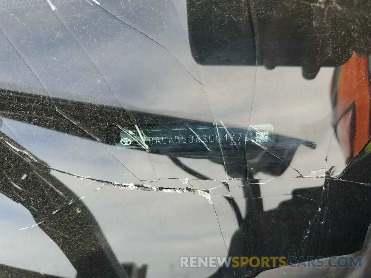 13 Photograph of a damaged car 5TDACAB53RS001776 TOYOTA GRAND HIGH 2024