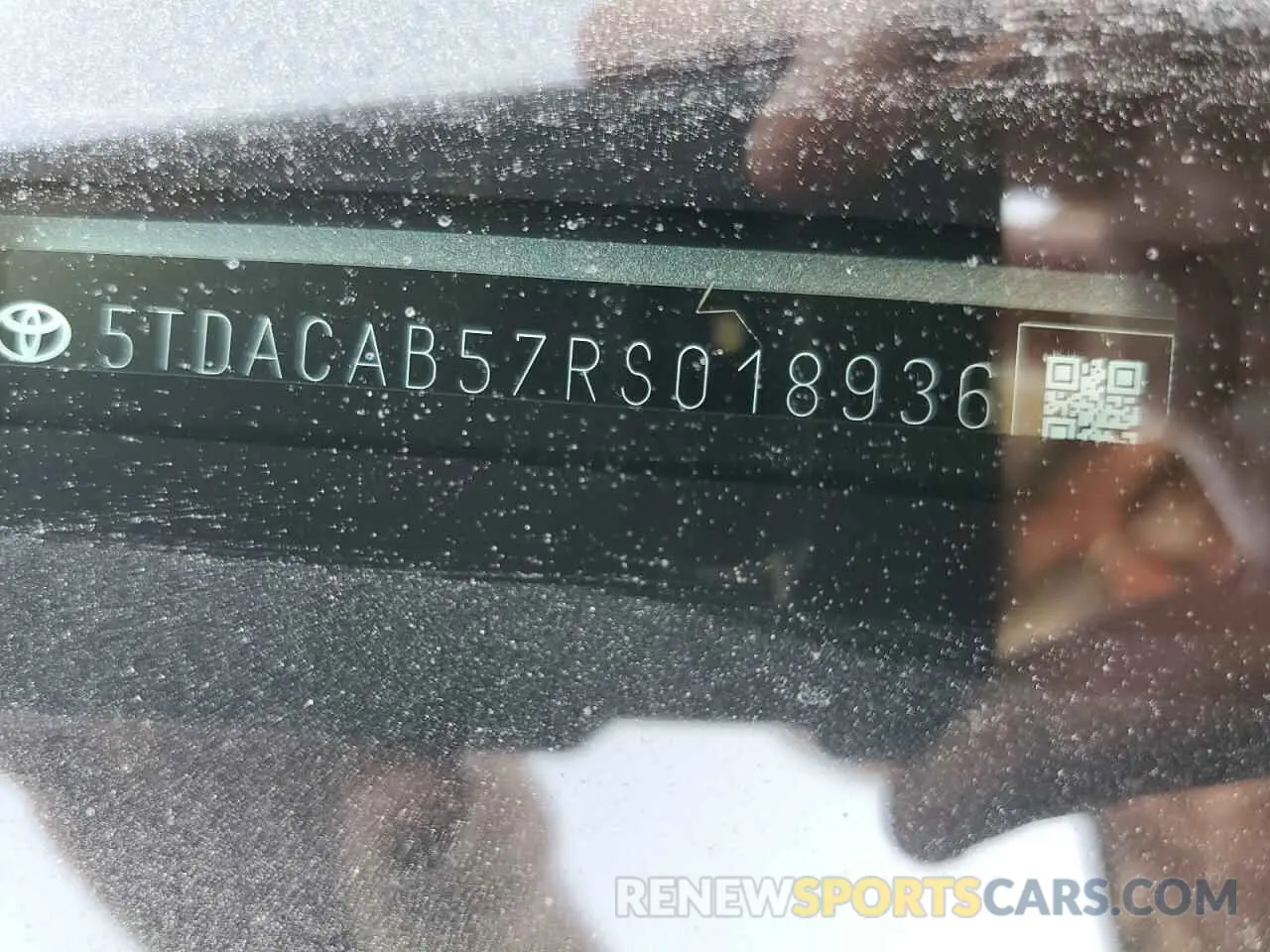 12 Photograph of a damaged car 5TDACAB57RS018936 TOYOTA GRAND HIGH 2024