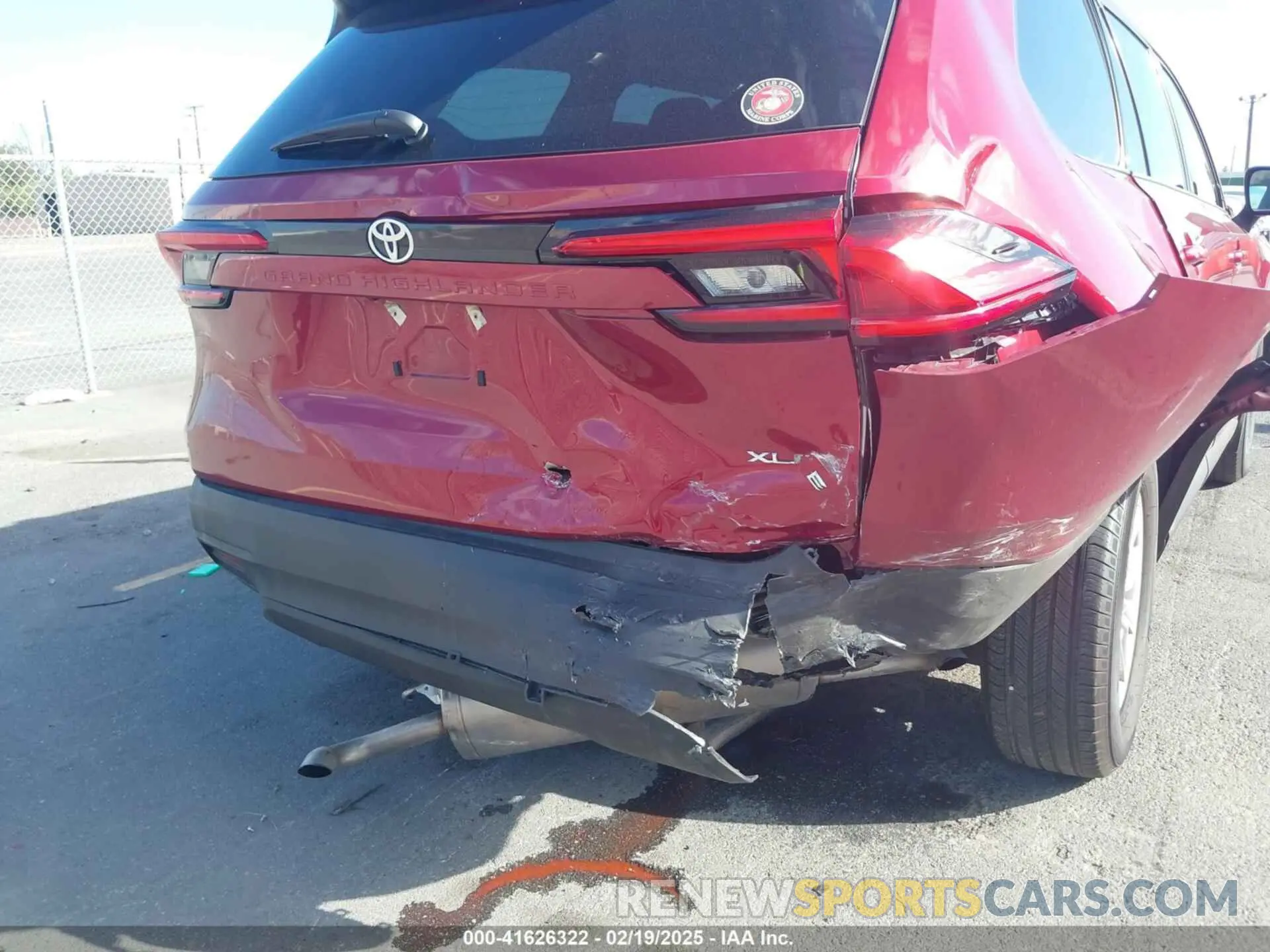 18 Photograph of a damaged car 5TDAAAA53RS008265 TOYOTA GRAND HIGHLANDER 2024