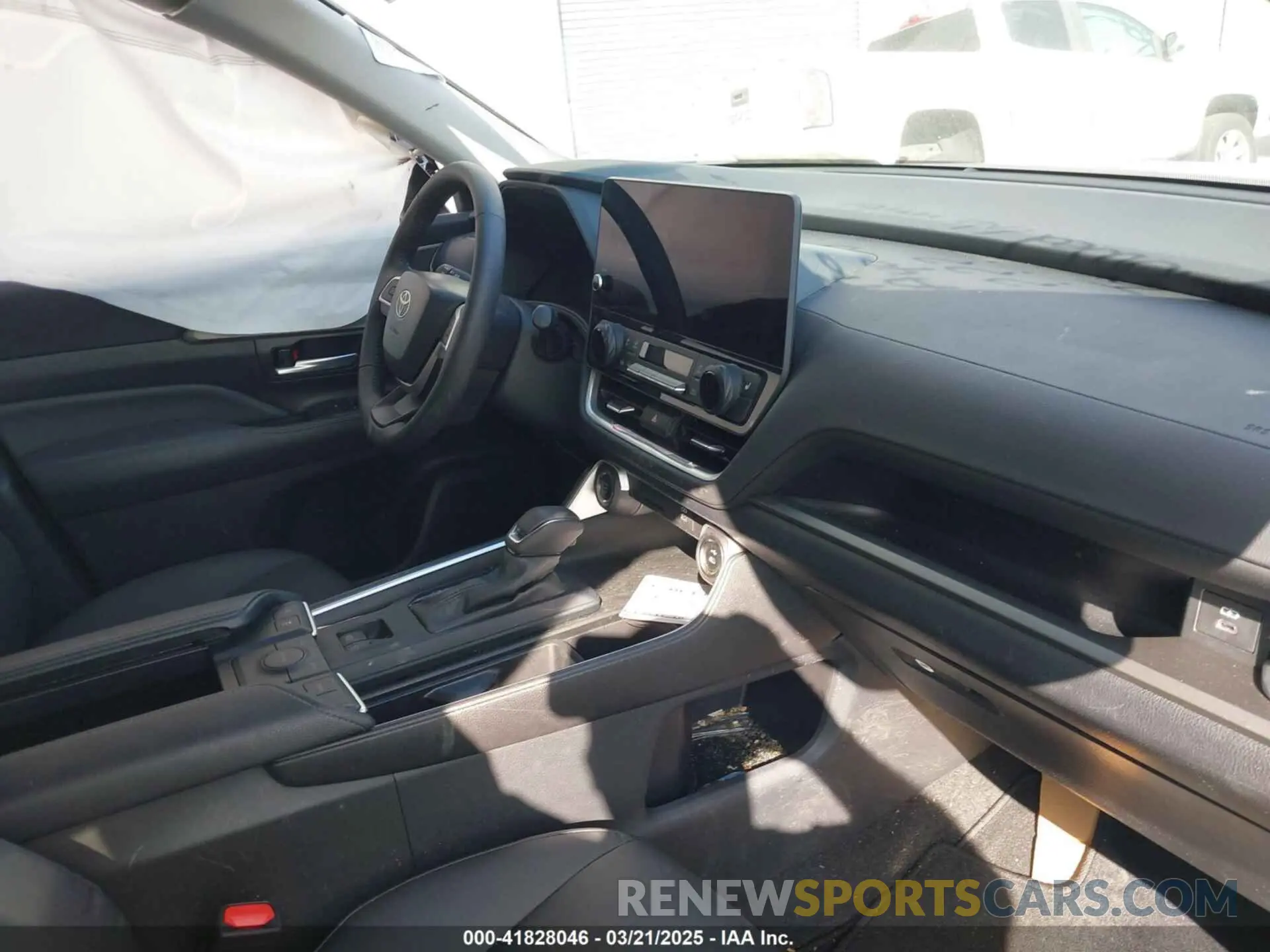 5 Фотография поврежденного автомобиля 5TDAAAA55RS013662 TOYOTA GRAND HIGHLANDER 2024