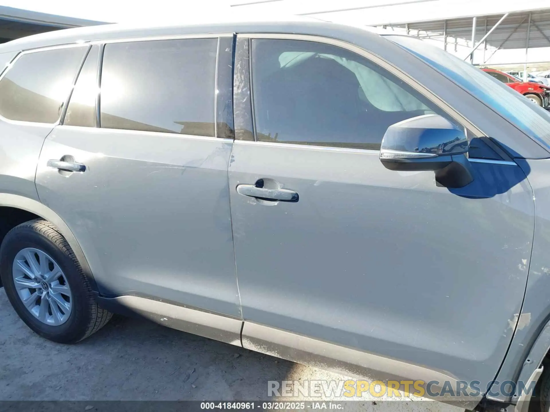 13 Photograph of a damaged car 5TDAAAA55RS018845 TOYOTA GRAND HIGHLANDER 2024