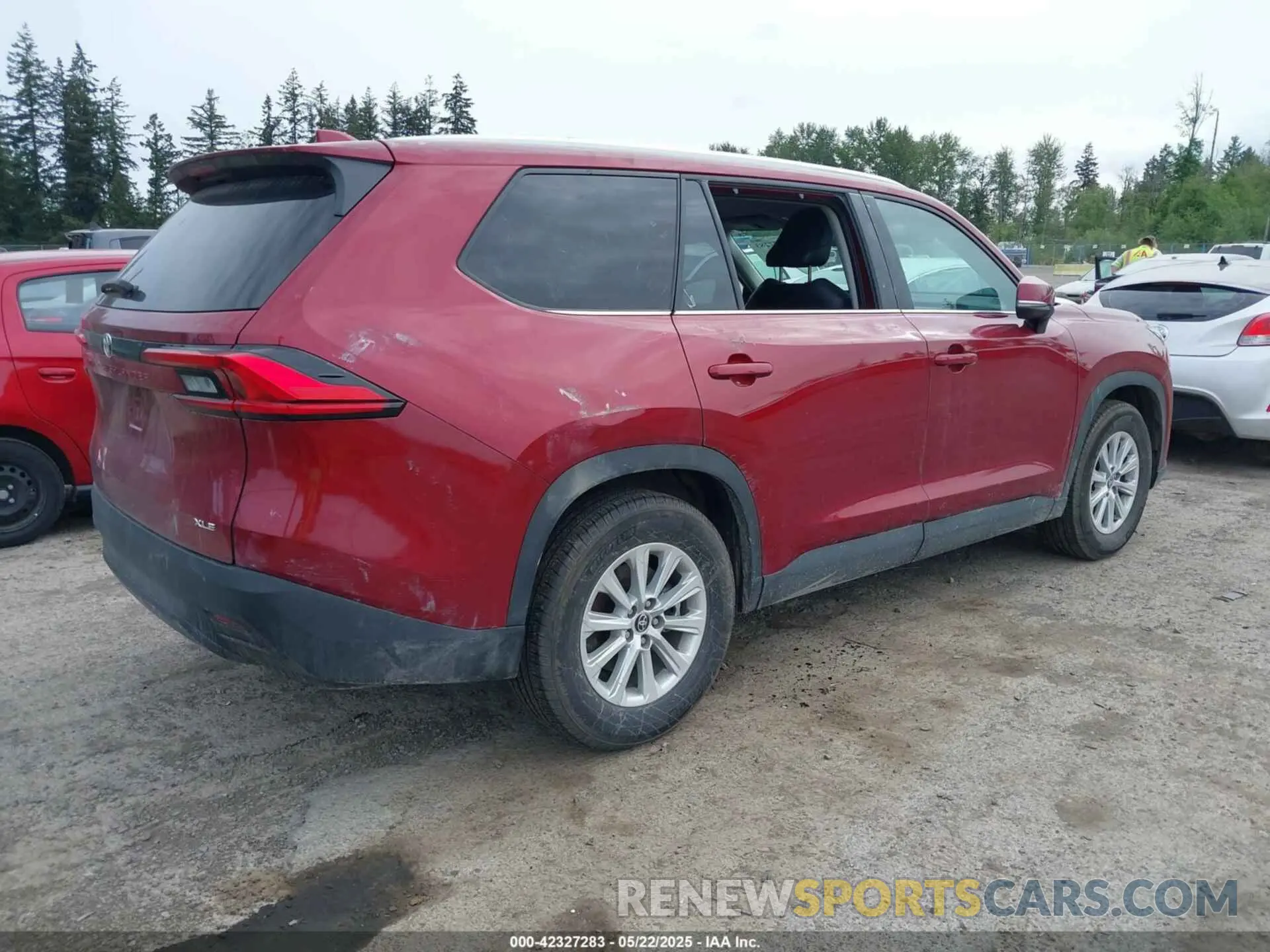 4 Фотография поврежденного автомобиля 5TDAAAA57RS011413 TOYOTA GRAND HIGHLANDER 2024