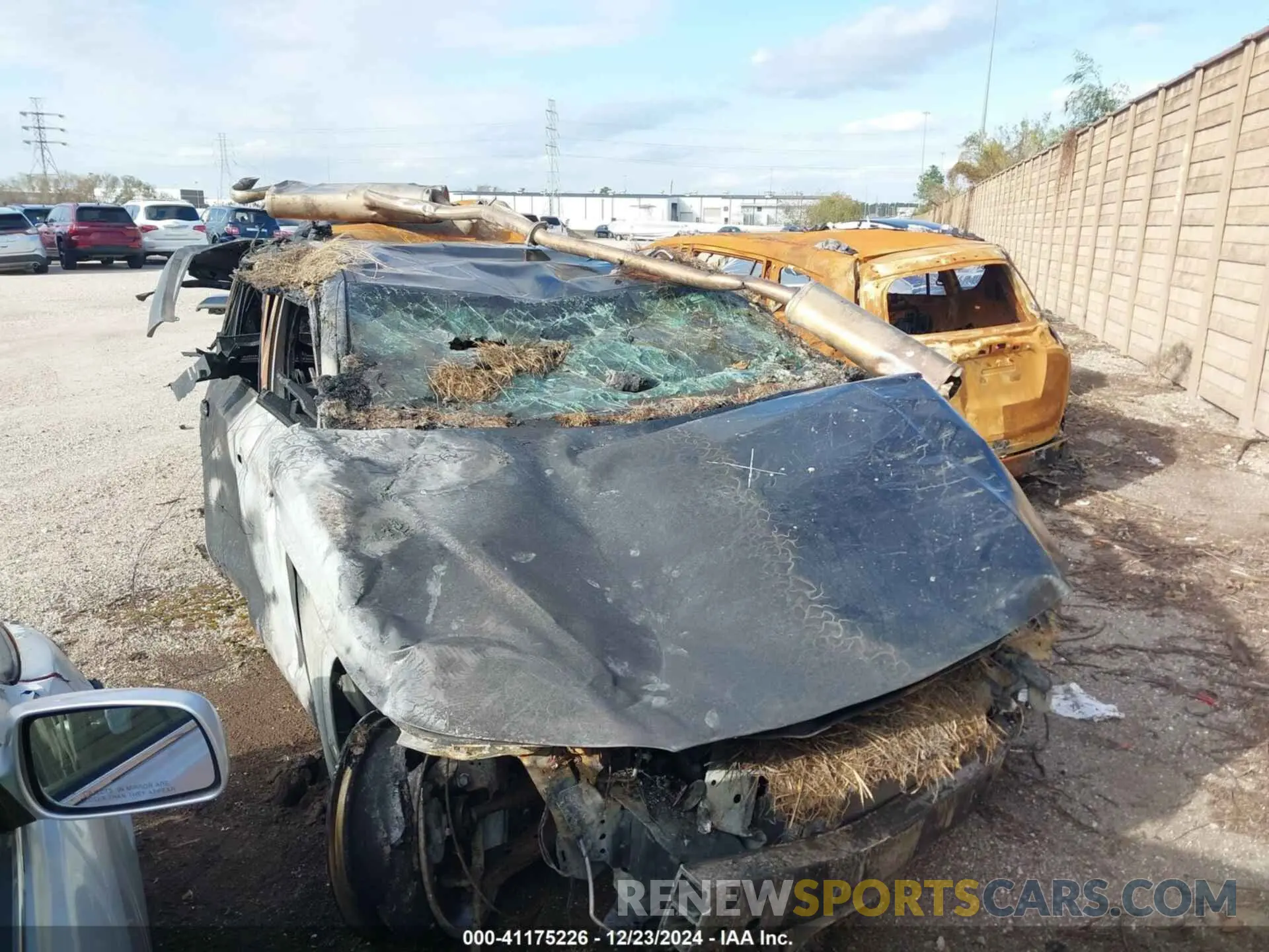1 Фотография поврежденного автомобиля 5TDAAAA59RS014927 TOYOTA GRAND HIGHLANDER 2024