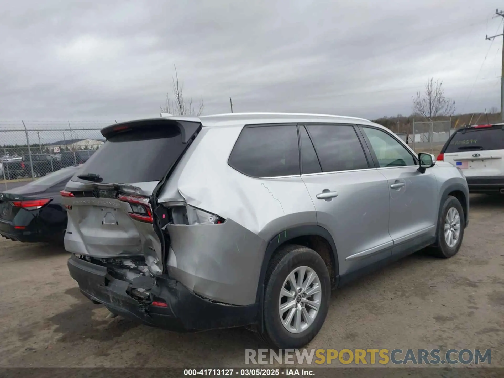 4 Фотография поврежденного автомобиля 5TDAAAB51RS033910 TOYOTA GRAND HIGHLANDER 2024