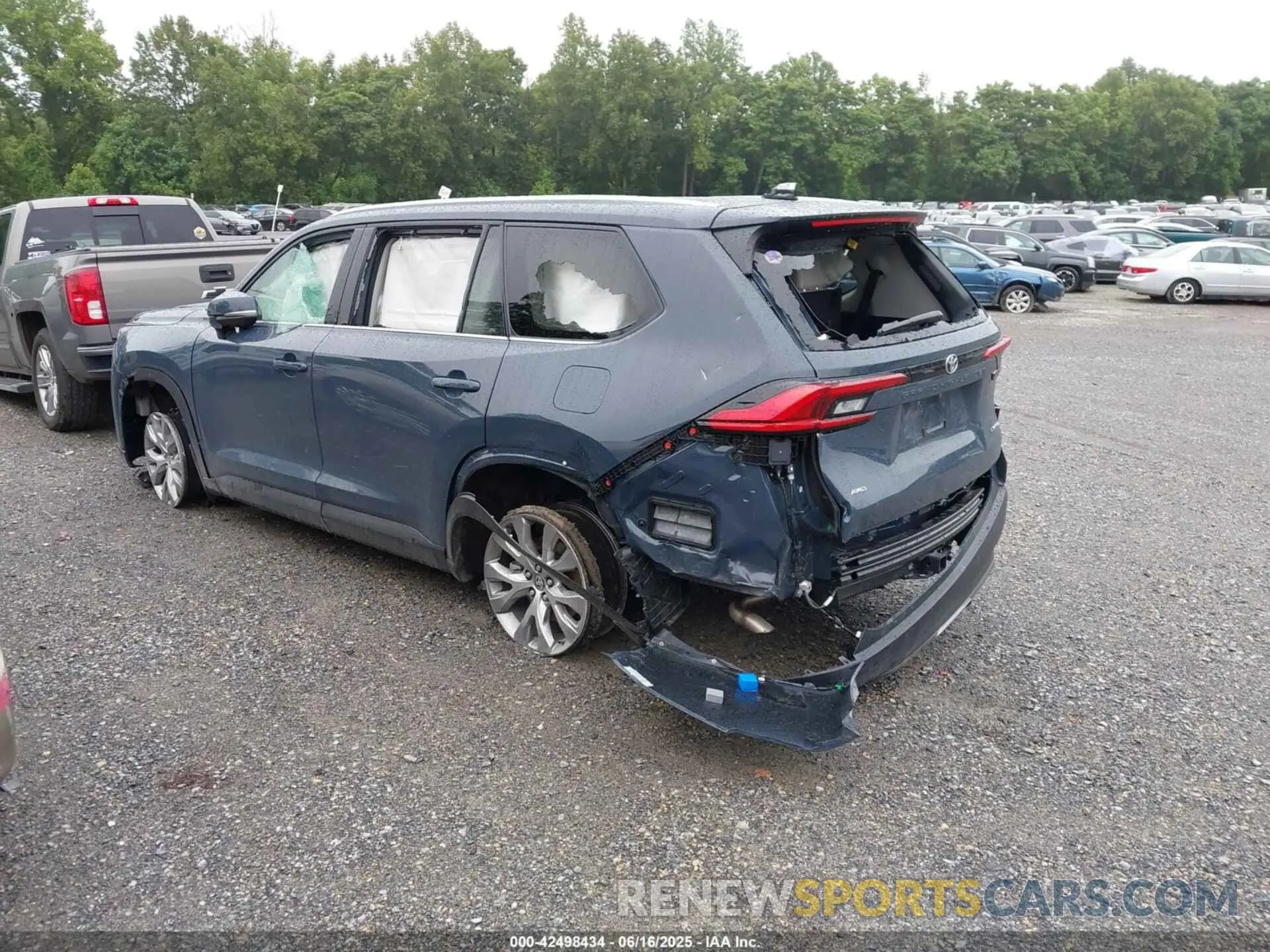 3 Фотография поврежденного автомобиля 5TDAAAB51RS041991 TOYOTA GRAND HIGHLANDER 2024