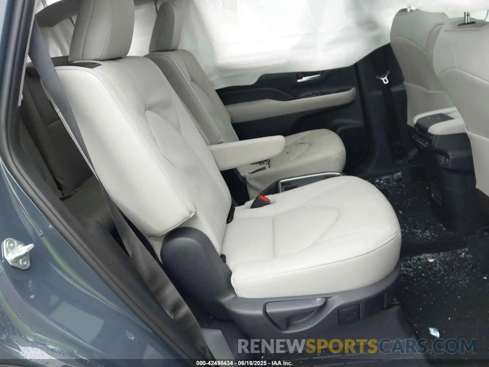 8 Фотография поврежденного автомобиля 5TDAAAB51RS041991 TOYOTA GRAND HIGHLANDER 2024